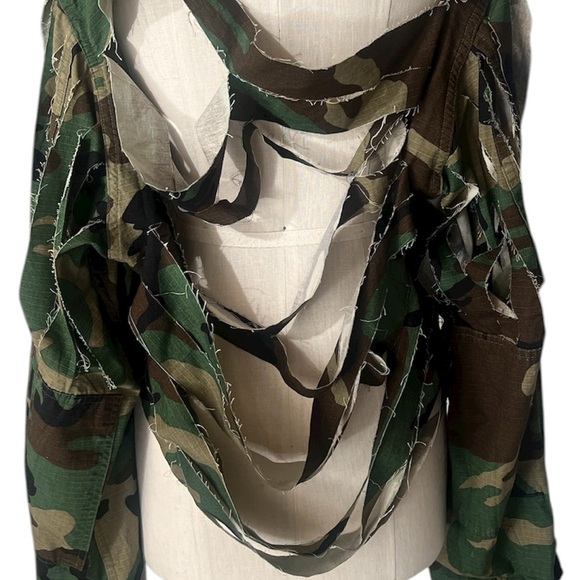 Reworked Vintage Camo Cropped Army Jacket - Picture 8 of 15